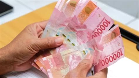 gaji pensiunan pns  resmi naik golongan    tertinggi