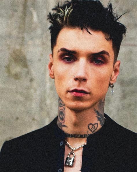 Andy Biersack on Twitter | Andy biersack, Black veil brides andy, Andy ...