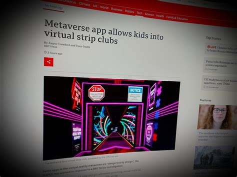 Metaverse app allows kids into virtual strip clubs - Simfin | Esafety
