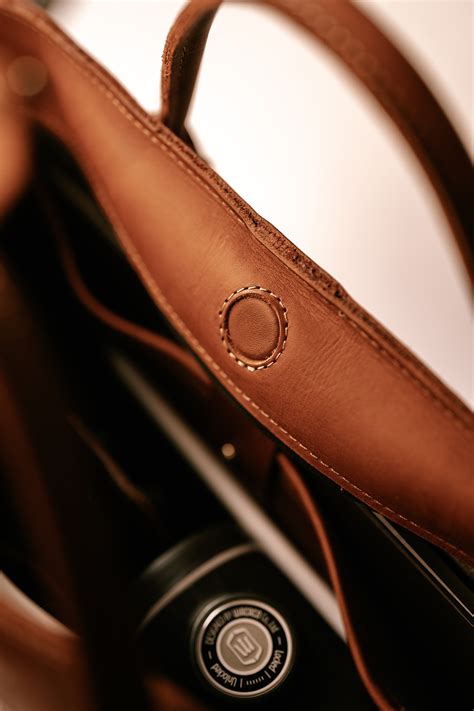 CASE Folio on Behance