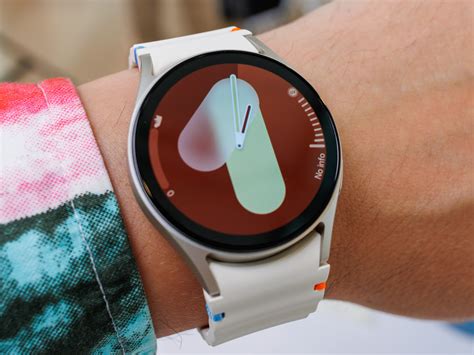 Обзор Samsung Galaxy Watch 7 LTE (44 мм) - Умные часы Samsung тикают ...
