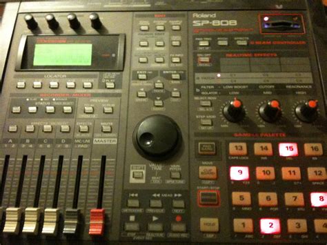 Roland SP-808 image (#188407) - Audiofanzine
