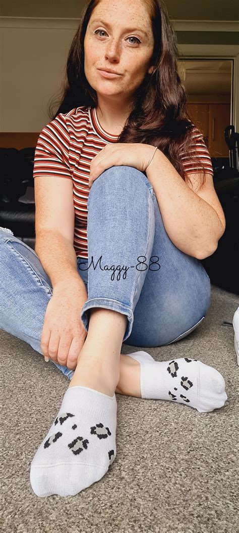 GirlsInPedSocks