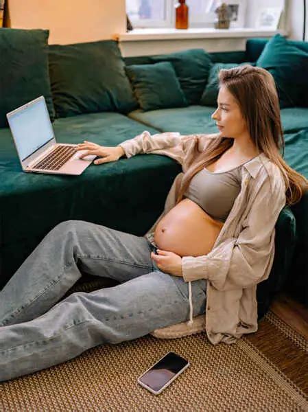 unique ways    money  pregnant unemployed