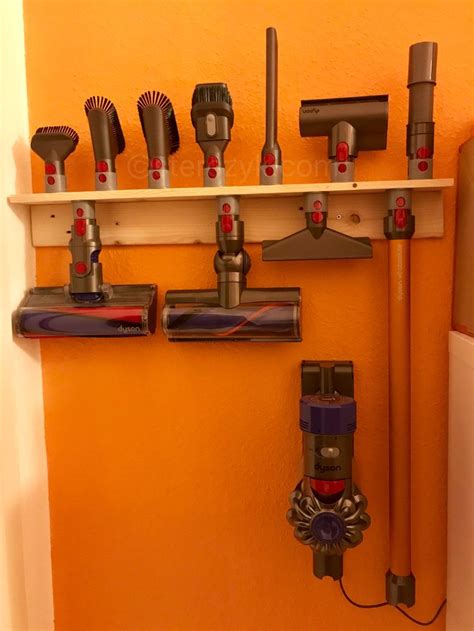 Dyson v8 Quick Release wall mount accessoires - Wandhalterung | Storage ...