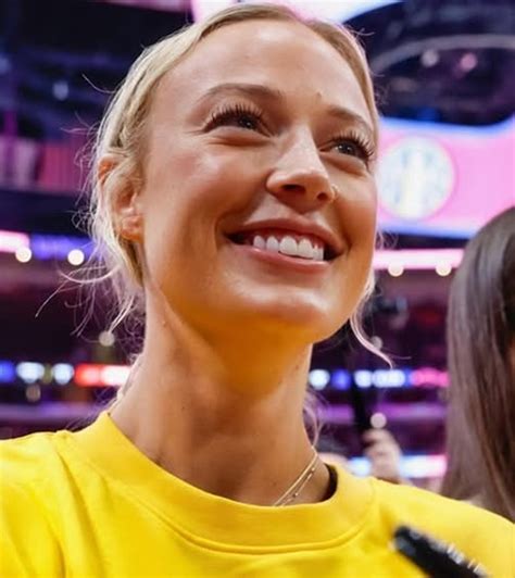 No One Expected Her to Sing It — But Sophie Cunningham’s National ...