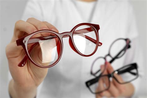 year    frame buying guide   papale eye center