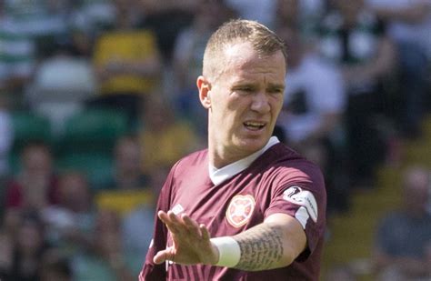 Glenn Whelan stars as Hearts claim Edinburgh derby victory · The42