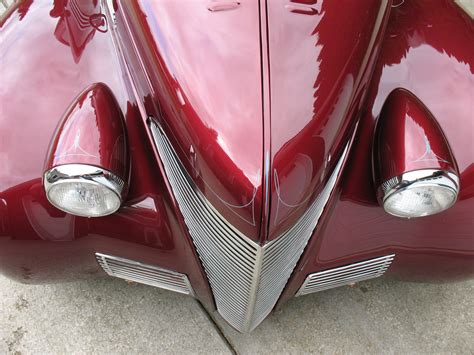 1939 Chevrolet Master Deluxe Town Sedan Gets A Hot Rod Refresh