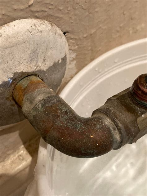 Leaky Shut Off Valve : r/Plumbing