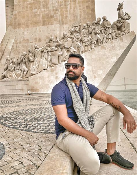 Ei mulher??? Eu não te conheço, mas por alguma razão Deus me pediu para