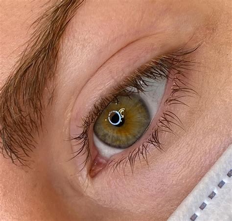 How Long Does Swelling Last After Permanent Eyeliner?