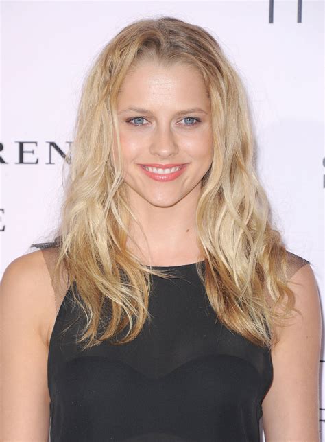 Teresa Palmer at The Vow Premiere in Los Angeles - HawtCelebs