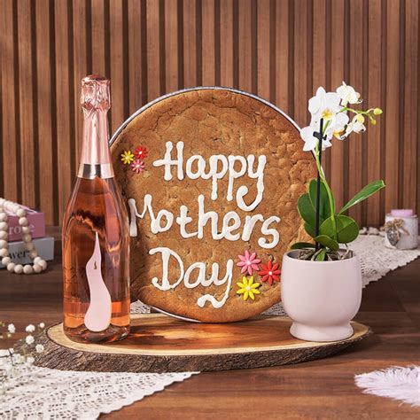 Triple Surprise Mother’s Day Gift – Mother’s Day gift baskets – Toronto ...