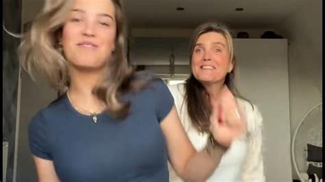 ’Even aan mijn moeder vragen’ van Blaricummer Joost Timp hit op TikTok ...