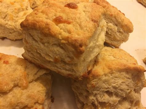 Homemade Flaky Biscuits – MyDeliciousFood.com