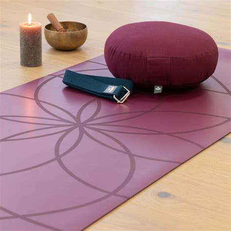 Купить каучуковый коврик для йоги Phoenix Flower Bodhi