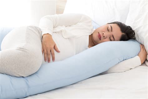 Four tips for better sleep during pregnancy