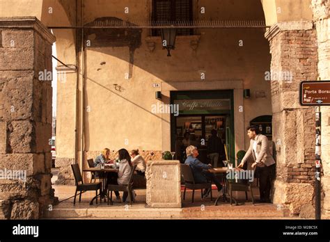 Cafe in Verona,Italy Stock Photo - Alamy