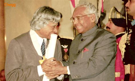 apj abdul kalam biography  hindi masail  oifa idaya sagharashha