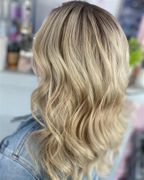 Reyna Cruz Salón | León