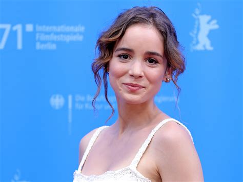 Who is Alba Baptista, the Portuguese actor who married Chris Evans