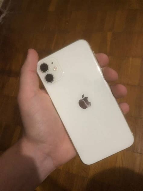 Iphone 11 белый цвет описание!: 5 000 грн. - Мобільні телефони ...