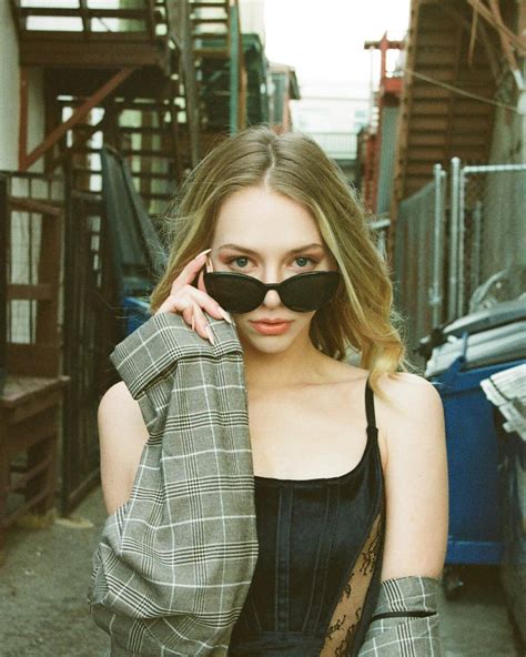 Shalina Devine Bio, Age, Career, Net Worth, Height, Education,