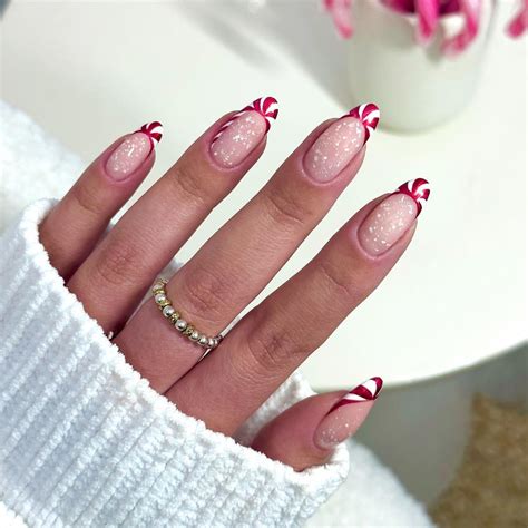 Christmas Nails Ideas 2024 - Tildy Emmalyn