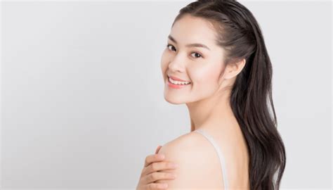 4 Benefits of Drinking Warm Water for Skin - Life En.tempo.co