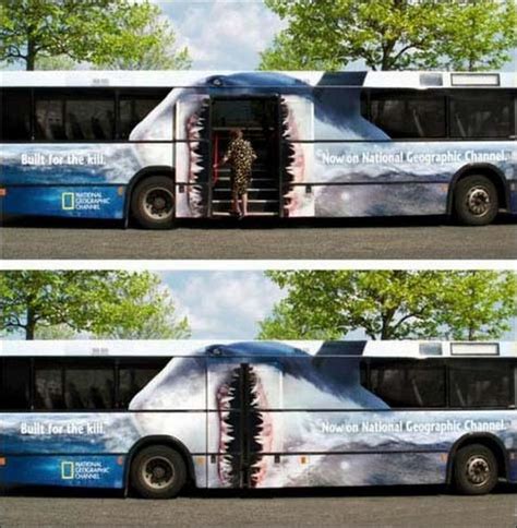 Funny Pictures Gallery: Funny bus pictures - stuck on road