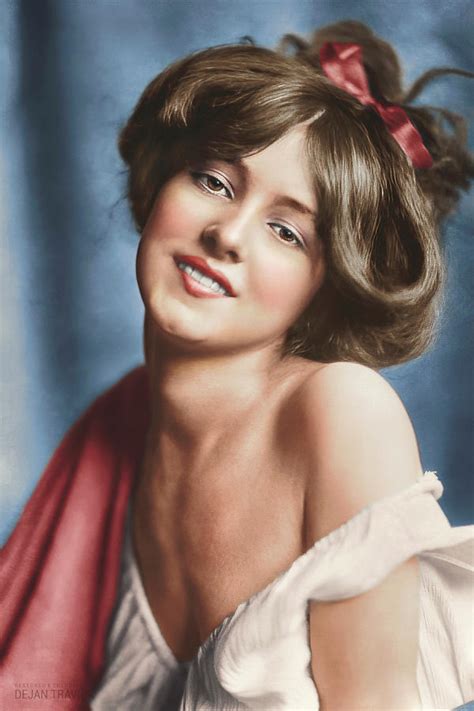 Evelyn Nesbit a popular American actress, chorus girl and artist model ...