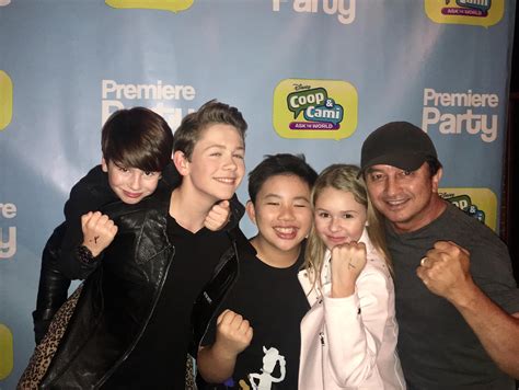 Coop And Cami Ask The World Wallpapers - Wallpaper Cave