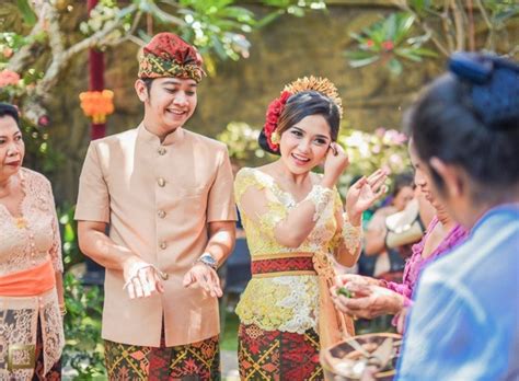 prosesi pernikahan adat jawa  idewedding
