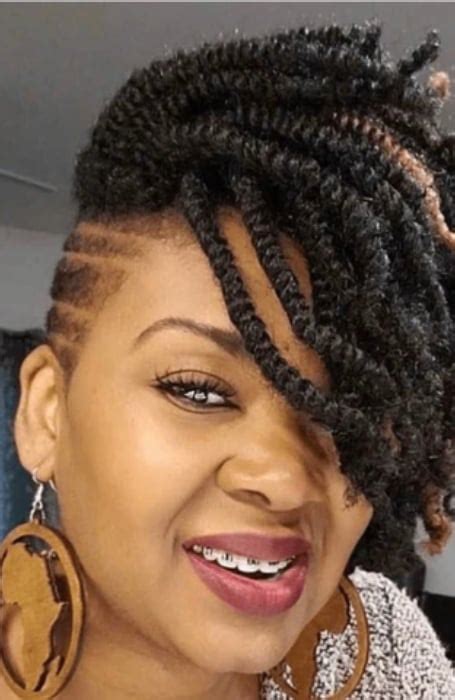 25 Afro Kinky Twist Hairstyles for 2024 - The Trend Spotter