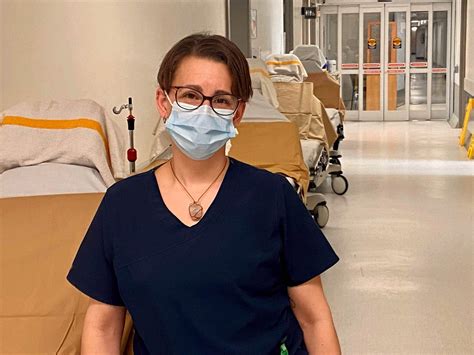 Surgery nurse learning how aromatherapy may help patients ...