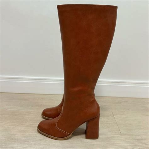 Bota Caramelo Cano Alto - Bota Feminina Caramelo de Cano Alto e Salto -Loja MM Shoes