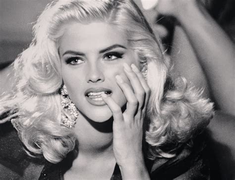 Anna Nicole Smith: They’ll chew you up and spit you out - Highlander