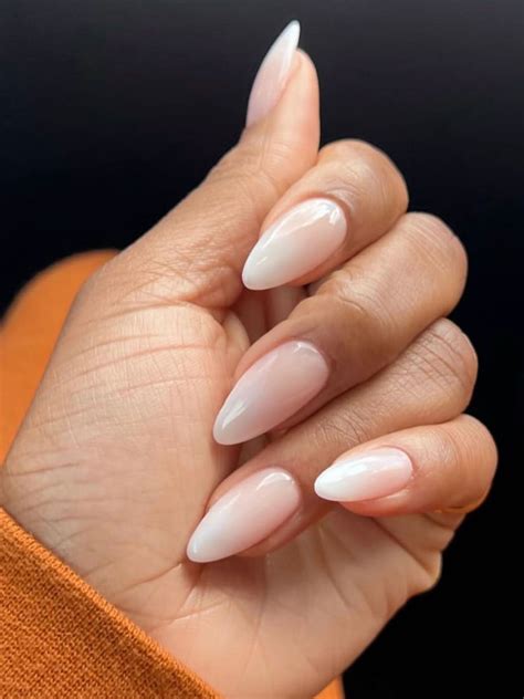 The Best Bridal Manicures, According To Sofia Richie’s Nail Artist