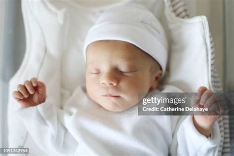 2,410 Maternity Hospital Ward Stock Photos, High-Res Pictures, and ...