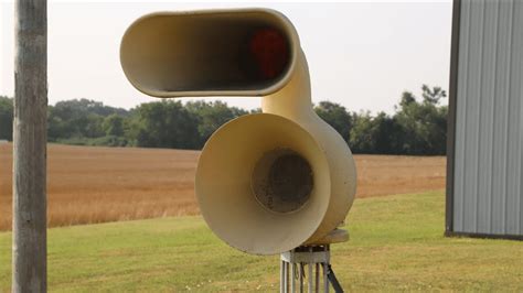 aca allertor  tornado siren tipton ks youtube