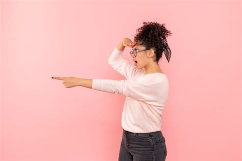 Mulheres Fazendo Bico - Mulher Fazendo Bico Lado Imagens – Download Grátis no Freepik