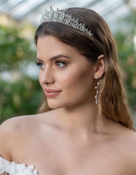 Simple Bridal Headpieces