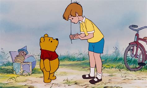 Winnie the Pooh and Christopher Robin | Cultjer