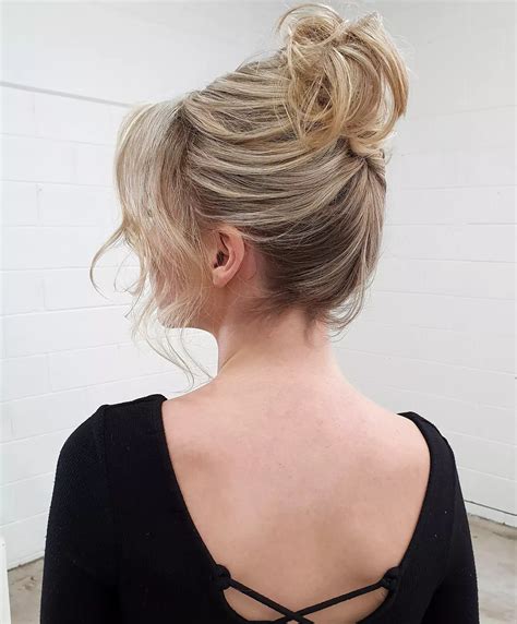 Master the secret of updos for shoulder length hair today 37