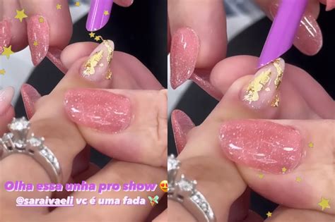 A nail art com folhas de ouro da Larissa Manoela é perfeita para as