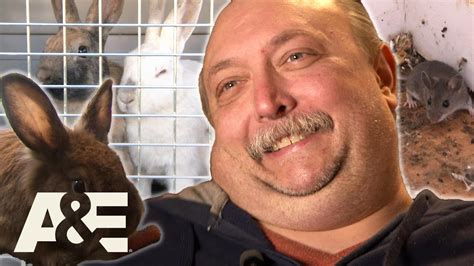 Hoarders: 30 Bunnies Run WILD in Rented Home | A&E - YouTube