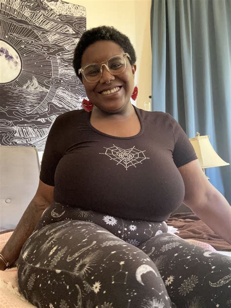 Zuri Love SFBAY🦇 FM2Y on Twitter: "Cute face, fat ass 😋 https://t.co