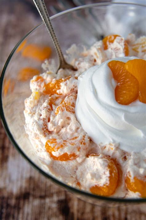Fluffy Mandarin Orange Jello Salad with Cottage Cheese - Mandarin ...