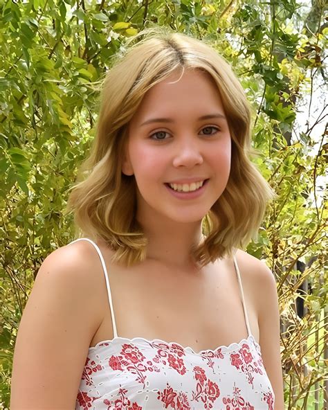 Sophia Sterling Nude